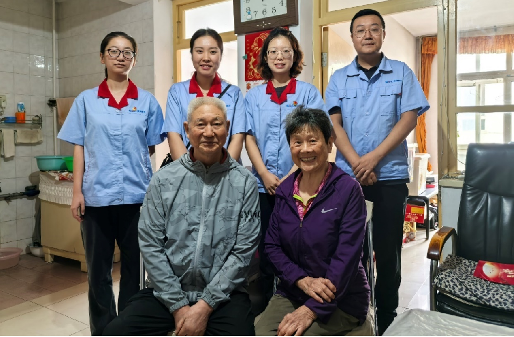 敢超不忘引路人，共憶往昔歲月稠 | 天光半導(dǎo)體青年職工送去感謝信